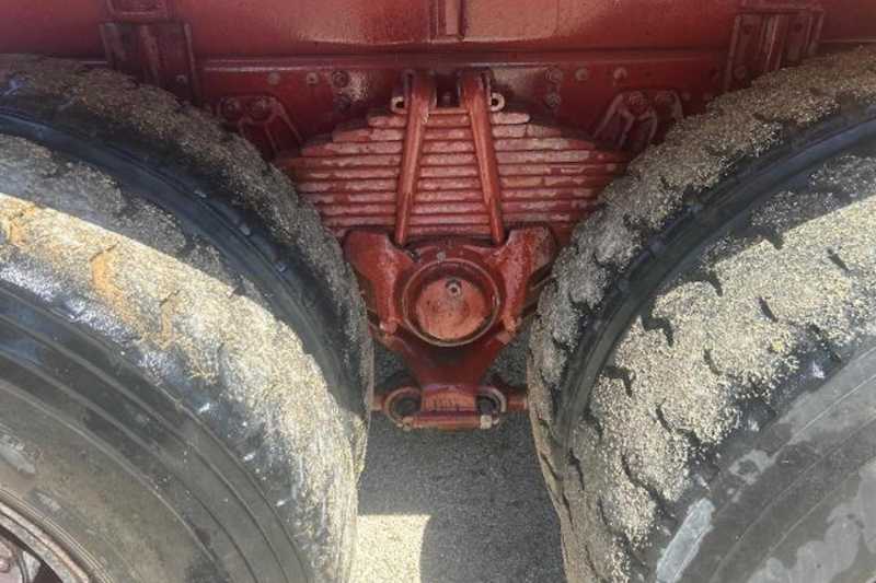 OmecoHub - Immagine IVECO 330-30